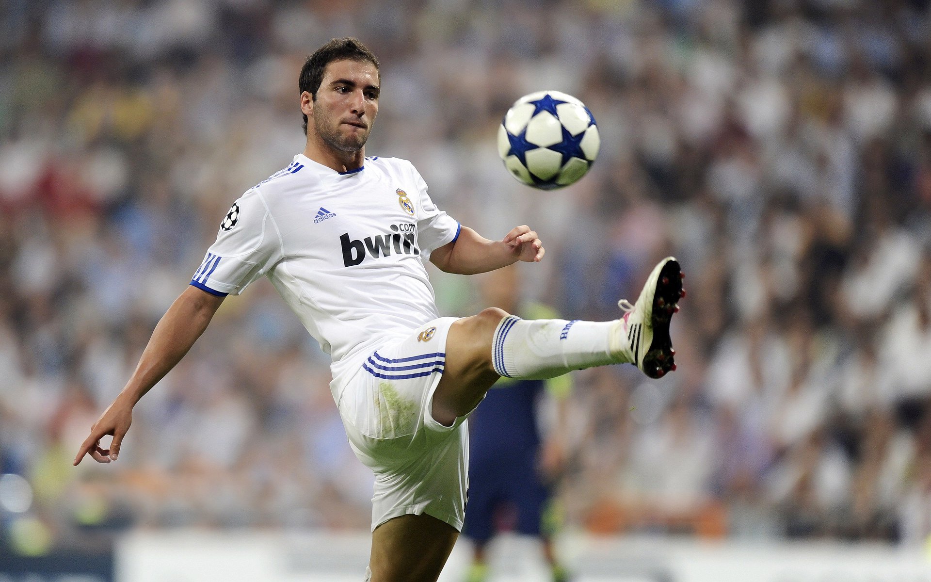 唯一性之战，南非铁血击溃马赛，厄德高末节封神演绎何为不可替代